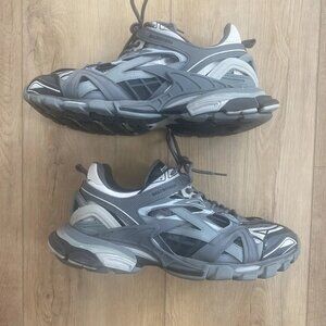 Balenciaga track 2. grey-white